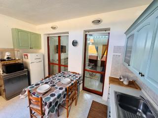 White House Quartu - 2