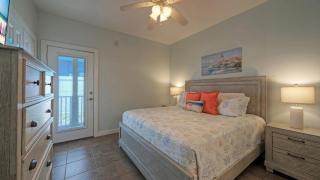 Sleeps 12 w Pool Short Walk to Beach Costa Bahia Dual Retreat - 1