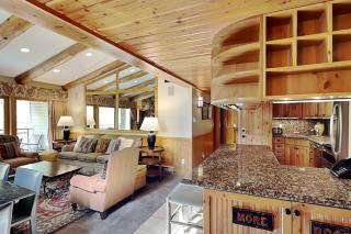 Timberline Condominiums 2 Bedroom plus Loft 3 Bath Deluxe Unit C3H - 6