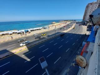 شقة174م مكيفة vip عالبحر بالعصافرة نموذج302 - 0