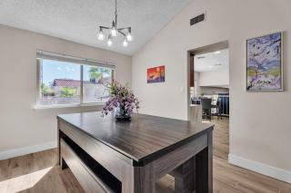 Strip-side Villa Pool, Mini Golf, Casino games - 2