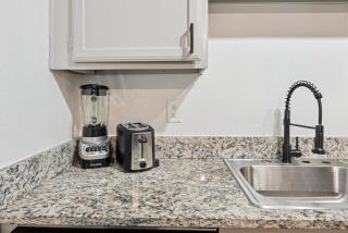 Southwest Style - Downtown-Pool - No 104 - 5