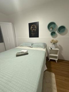 Apartmento 101 - Boa acomodação com economia - 0