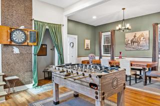 3BR Cozy Family Home with HotTub & Spacious Backyard - 7