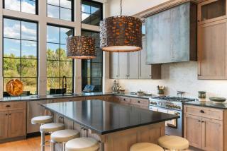 Basecamp Stays - Lux Teton Lodge Privacy & Hot Tub - 8