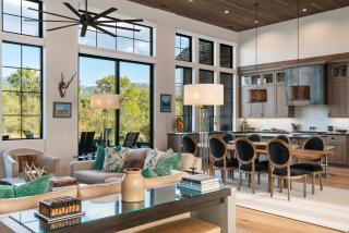 Basecamp Stays - Lux Teton Lodge Privacy & Hot Tub - 8