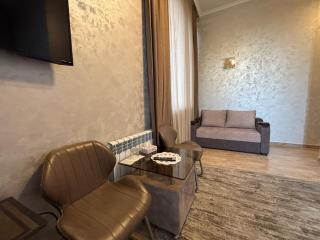 TIGRAN Hotel by Black & Gold - 3