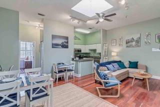 Stylish 2 BR apartment - perfect for relaxing - 0