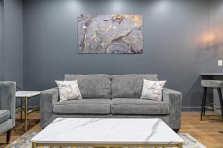 Chic Urban Oasis Movie Theatre - 9