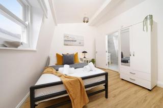 Spacious 2 Floor Flat Sleeps 6 Prime London - 5