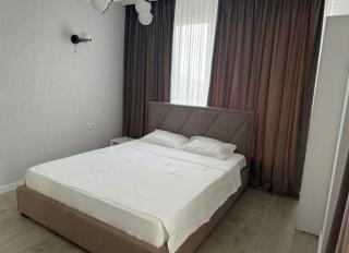 Business Luxury Apartment at Ismail - 4