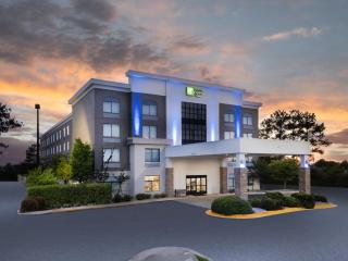 Holiday Inn Express & Suites Augusta West - Ft Gordon Area by IHG - 2