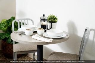 InTown Suites Extended Stay Arlington TX - Oak Village - 5