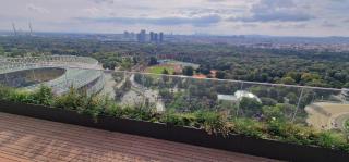 Vienna Skyline Retreat - Danube - Rooftop Pool - 2