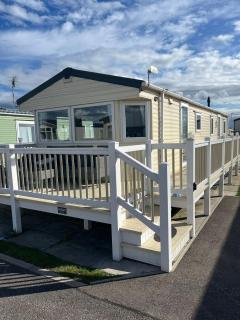 Spacious 10 birth Caravan Golden palm resort chapel st leonards Skegness - 4