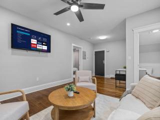 Luxury 3BR apt in Boston with Free Parking - 8