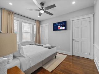 Luxury 3BR apt in Boston with Free Parking - 4