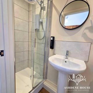 Duke of the Pond - Room 1 - New Forest - 6