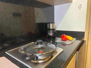 Apartaestudio en Chapinero con gimnasio coworking rooftop piscina climatizada sauna turco bbq y chimenea - 6