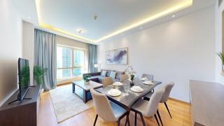 Vacationer Holiday Homes l Glamorous 2 Bedroom l Stunning Lake View l Free Wi-Fi - 4