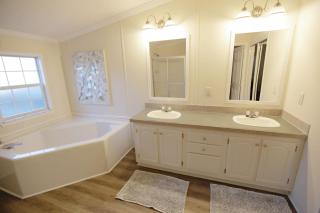 The Blessed Way 4 BD RM 3 BA Great for Large Groups - 1