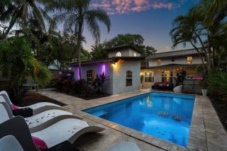 Luxe 5BR 4BA I Heated Pool 10 Min to Beach I BBQ - 6