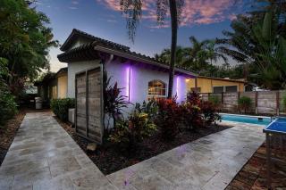 Luxe 5BR 4BA I Heated Pool 10 Min to Beach I BBQ - 5