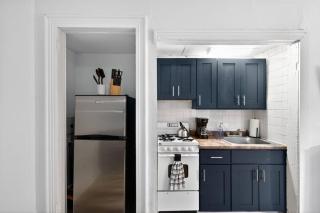 Perfect Cozy Studio in Center City with Fast WiFi - 8