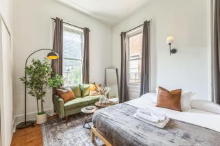 New Studio in Center City that Sleeps 4 with Fast Wifi - 7