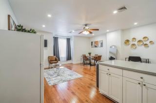 Huge and Sunny 1BR in Center City - 3