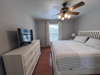 97th Ave North Naples Park Ocean Vanderbilt Beach - 9