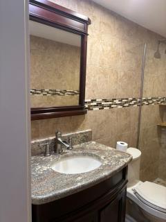 First-Floor 2BR 2BA Condo in Old Naples Steps to 5th Ave South & the Beach - 6