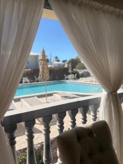 First-Floor 2BR 2BA Condo in Old Naples Steps to 5th Ave South & the Beach - 3