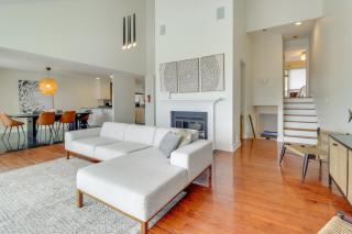 Pets Welcome Beachfront Family Retreat in Norfolk - 7