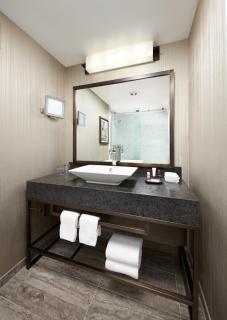 Sheraton Gateway Los Angeles Hotel - 6
