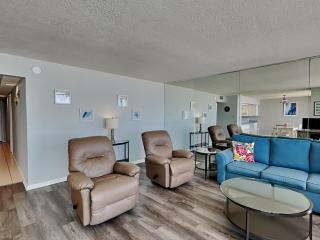 Edgewater Leeward #206 - 4