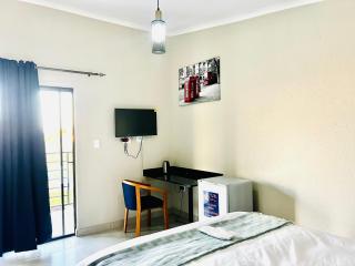 TLS Cottages - 7
