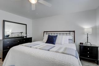 Luxury pool dog friendly central to Naples and Marco Island by Sky Run Naples - 4