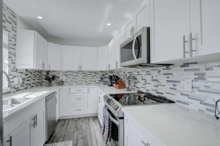 Luxury pool dog friendly central to Naples and Marco Island by Sky Run Naples - 6