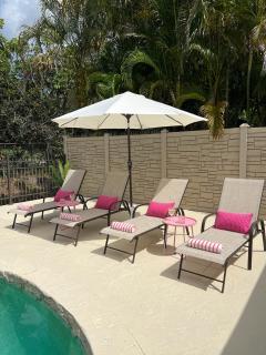 Naples Henrie Hideaway - Private Pool, pet friendly 12 mins from Beach & Downtown - 6