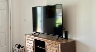 Naples Park Cottage 106th 6 blocks off ocean - 1