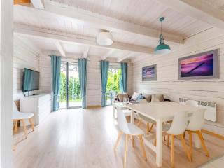 Comfortable holiday homes close to the beach - 4