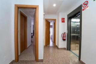 Olmedo Hostal Plaza - 4