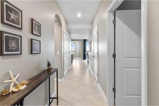 Third-Floor National Golf Course Condo 3BR 2BA, Full Amenities & Ave Maria Access - 5