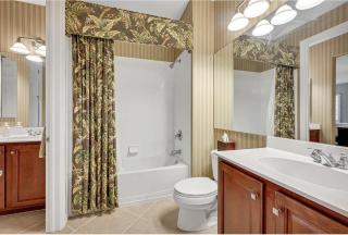 Twin Eagles Covent Gardens Twin Eagles Full Golf Privileges - 6