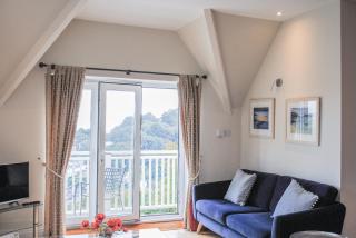 6 Grafton Towers - 7