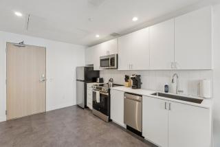 Placemakr Downtown Phoenix - 5