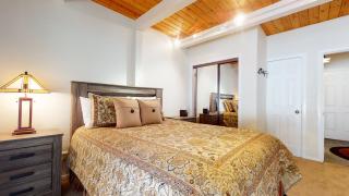Villa De Los Pinos Year-Round Activities Nearby Shopping & Restaurants - 8