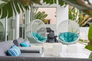 Miami Modern Heated Pool and Dock - 4