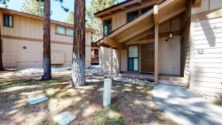 Villa De Los Pinos Year-Round Activities Nearby Shopping & Restaurants - 8